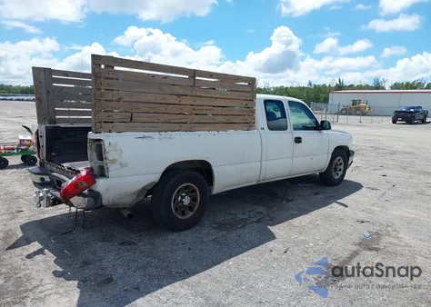 2003 Chevrolet Silverado 1500 from USA, damaged, VIN 1GCEC19V13E164608